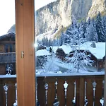 Et Au Coin Du Feu Chilly Powder Hotel Morzine