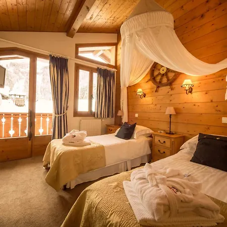 Et Au Coin Du Feu Chilly Powder Hotel 4*