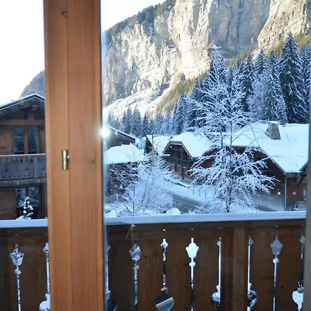 Et Au Coin Du Feu Chilly Powder Hotel Morzine
